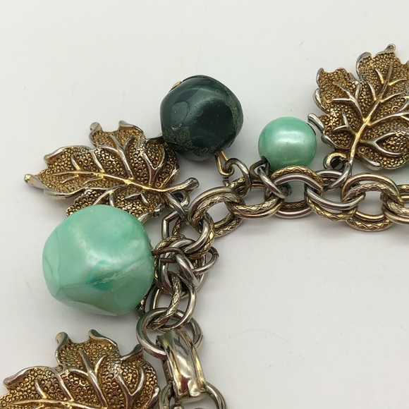 Bakelite Beaded Bracelet - Picture 11 of 12